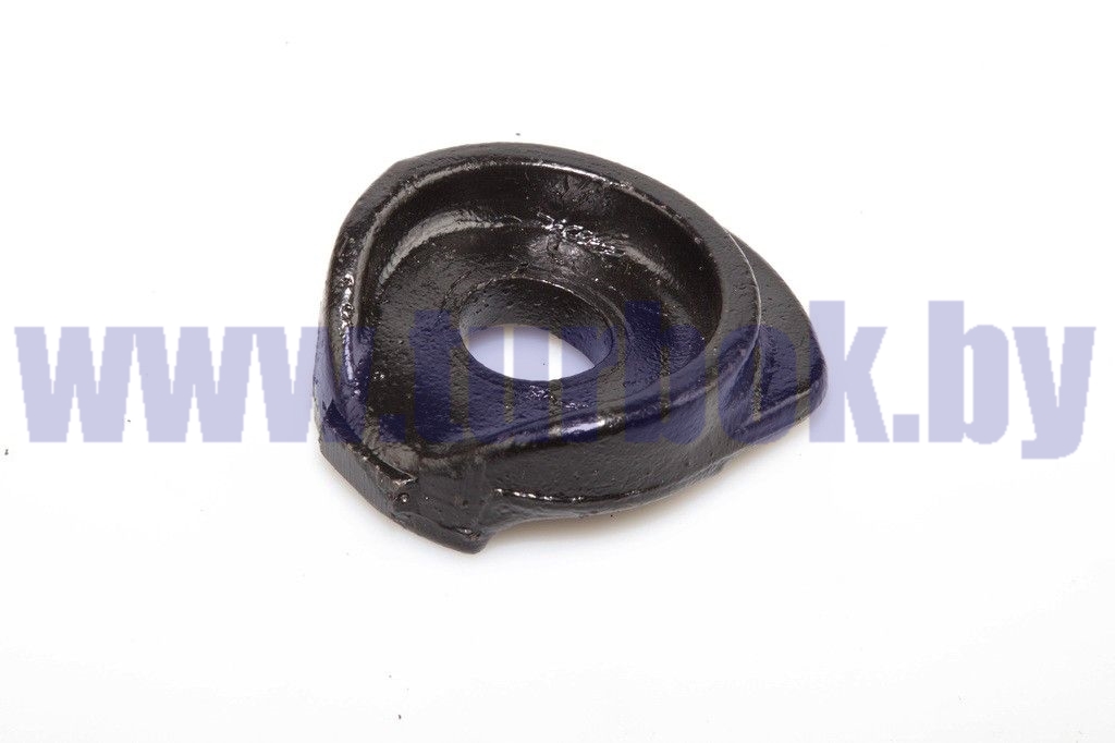 Прижим колеса переднего