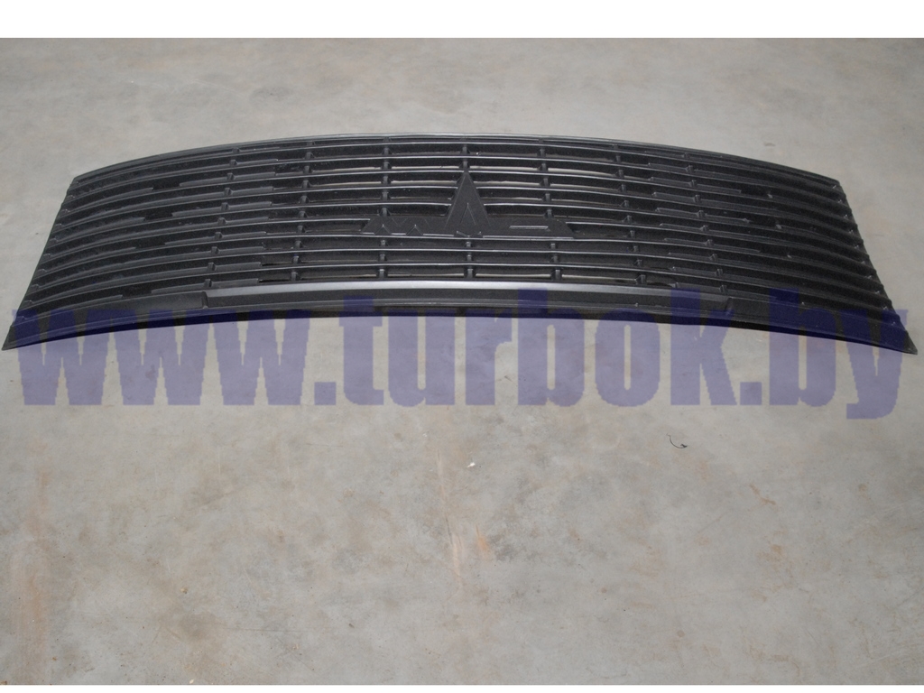 Облицовка кабины широкая (решётка радиатора полиэтилен)