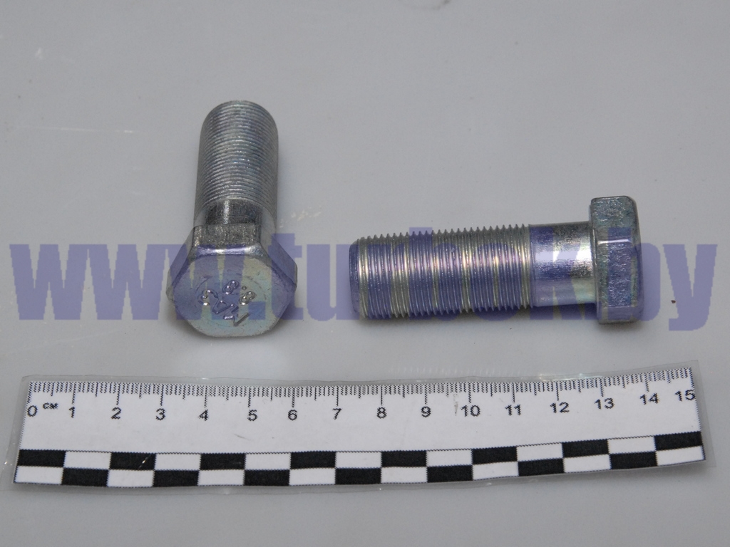 Болт М20*1.5-6h*55 ушка рессоры с торцевым отверстием для фиксации втулки 002.882