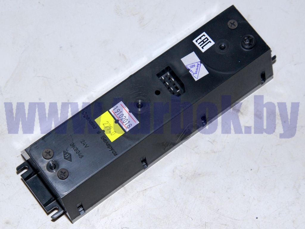 Блок (контроль: напряжения 20-32 В, давления масла 5 атм, температуры охладителя ДВС MAN)