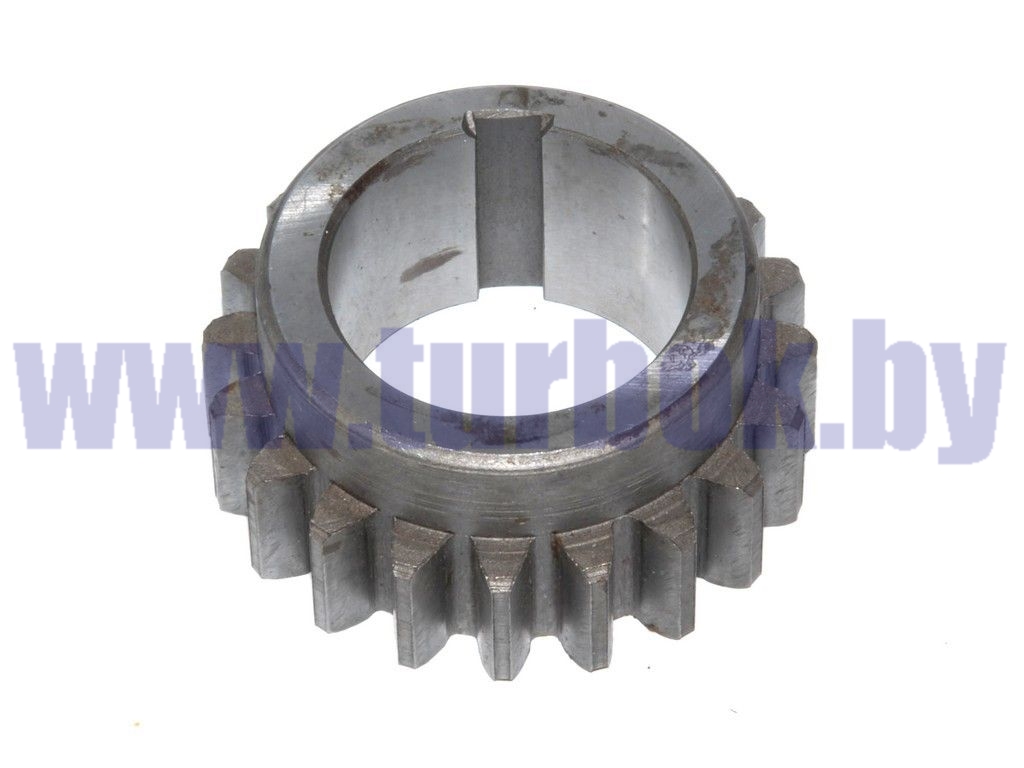 Шестерня заднего хода вала промежуточного КПП-695Д под шпонку