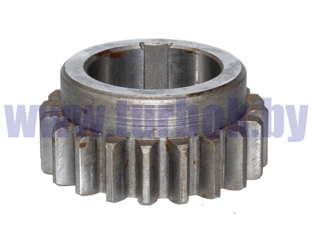 Шестерня заднего хода вала промежуточного КПП-695Д под шпонку