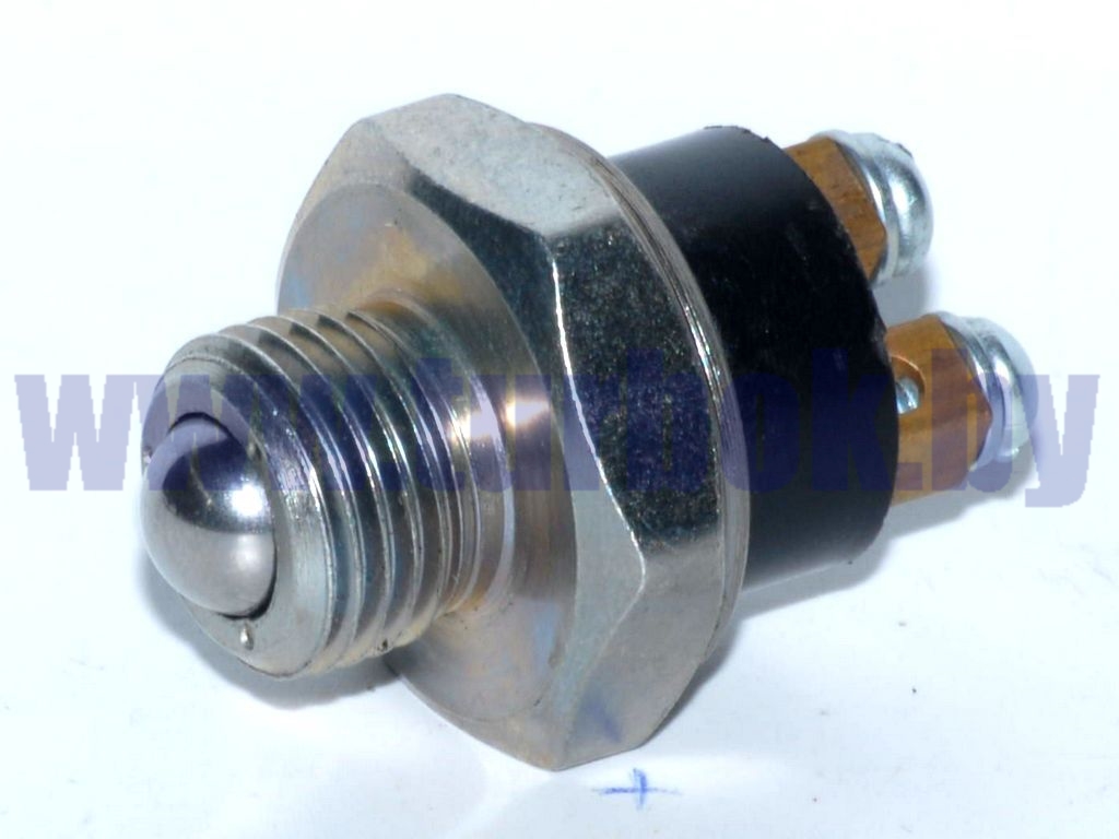 Выключатель света заднего хода/131-3710136-П