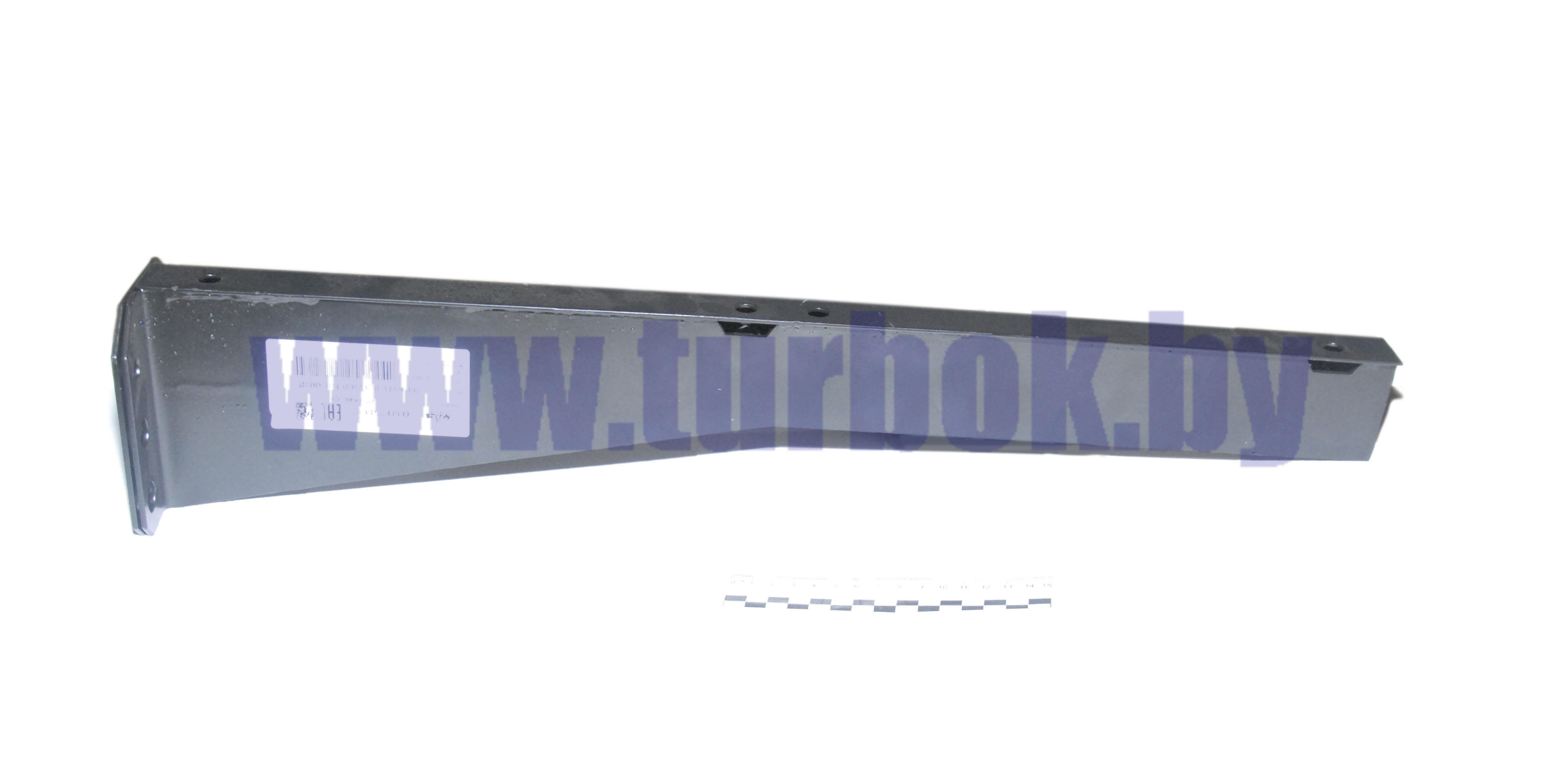 Держатель брызговика кабины МАЗ-4370 правый задний