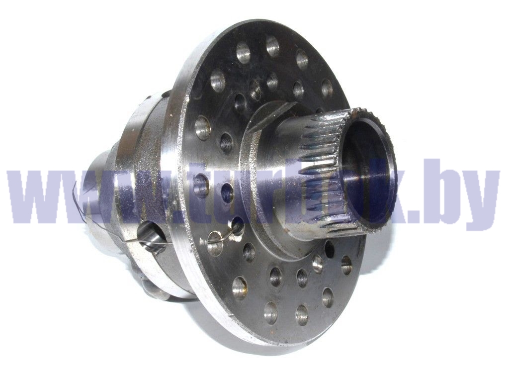 Чашка дифференциала правая (с маслоуловителями) (Заказывается только в паре с чашкой 103-2403019)