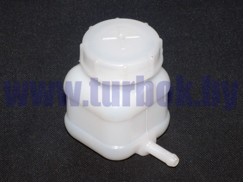 Бачок главного цилиндра сцепления в сборе