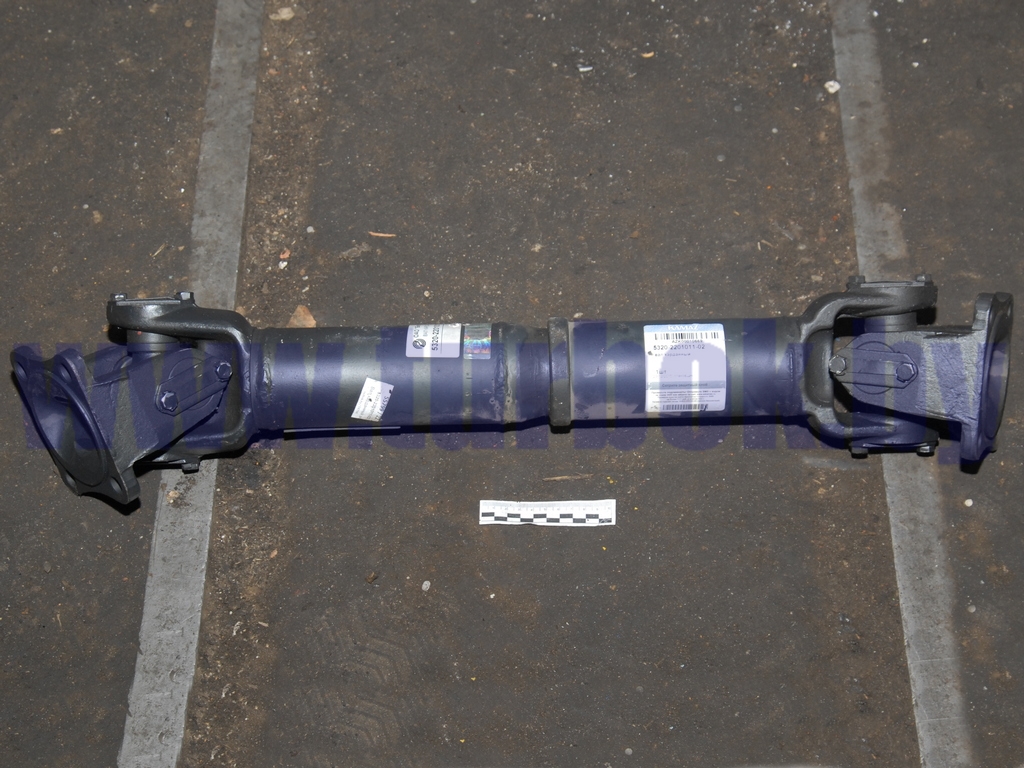 Вал карданный моста заднего (4 отв.) L=724 КАМАЗ-65115