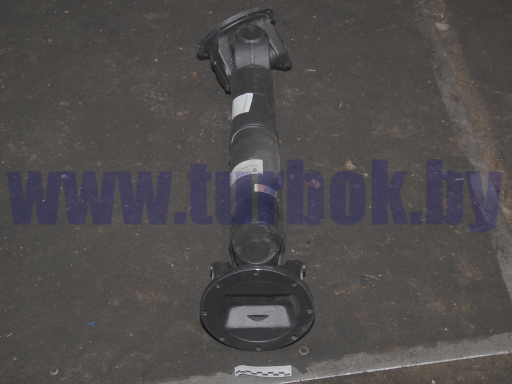 Вал карданный моста среднего (8 отв.) L=821 КАМАЗ-65115