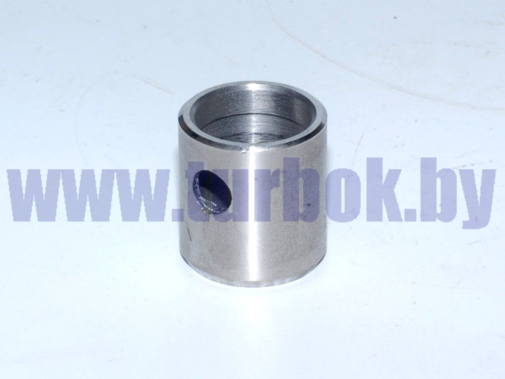 Втулка вала вилки выключения сцепления КПП154