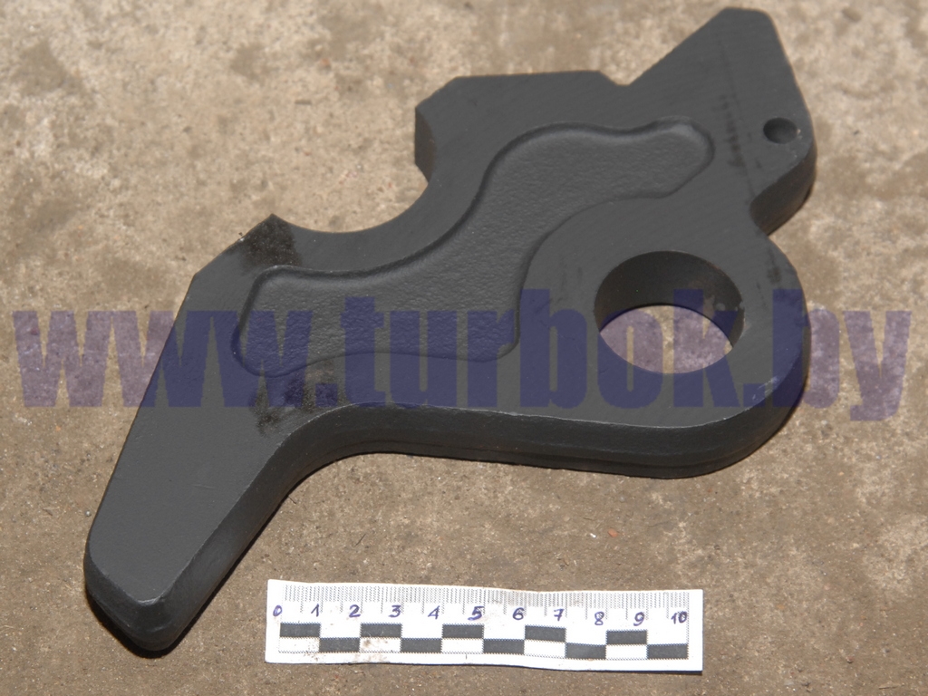 Губка седельного устройства с отверстием левая КАМАЗ-65115