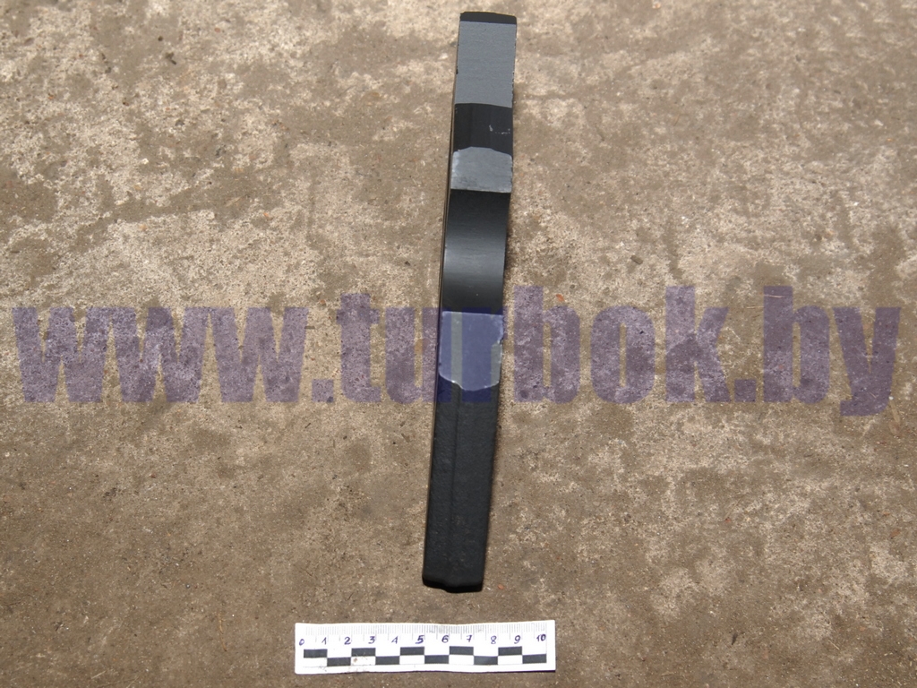 Губка седельного устройства с отверстием левая КАМАЗ-65115