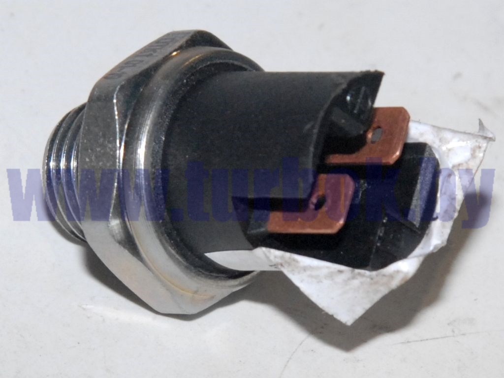 Датчик включения света заднего хода, блокировки моста (ан.1352.3768-03)