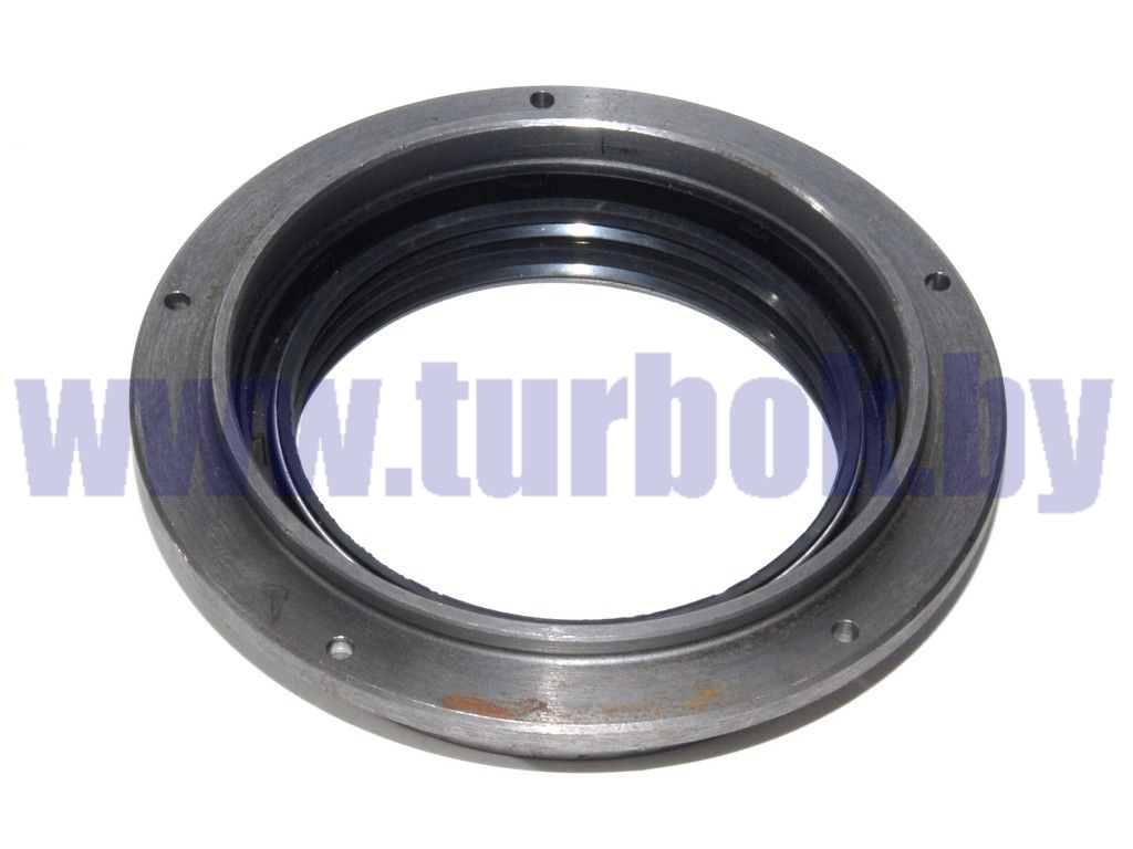 Стакан ступицы задней с манжетами в сборе