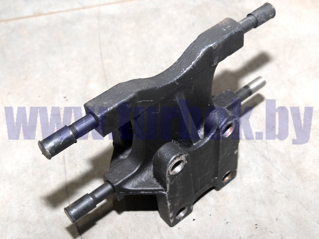 Кронштейн штанги реактивной верхний КАМАЗ