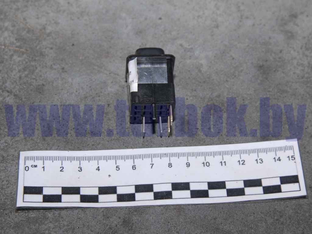 Выключатель открывания пассажирских дверей 24В