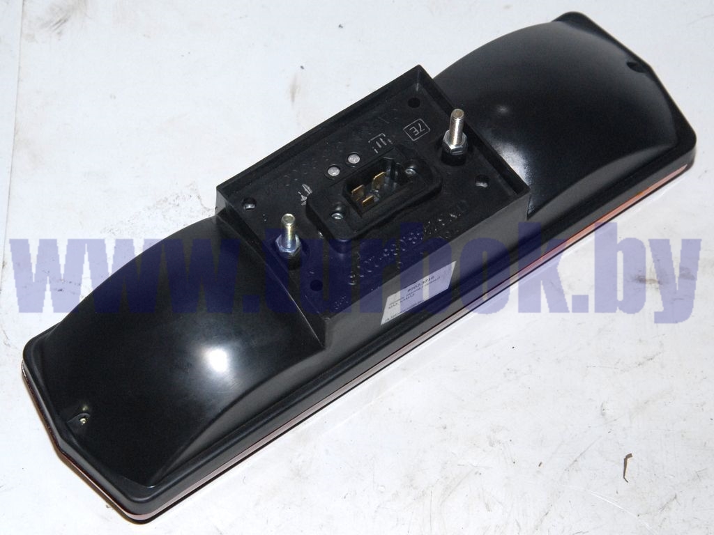 Фонарь задний трёхсекционный правый