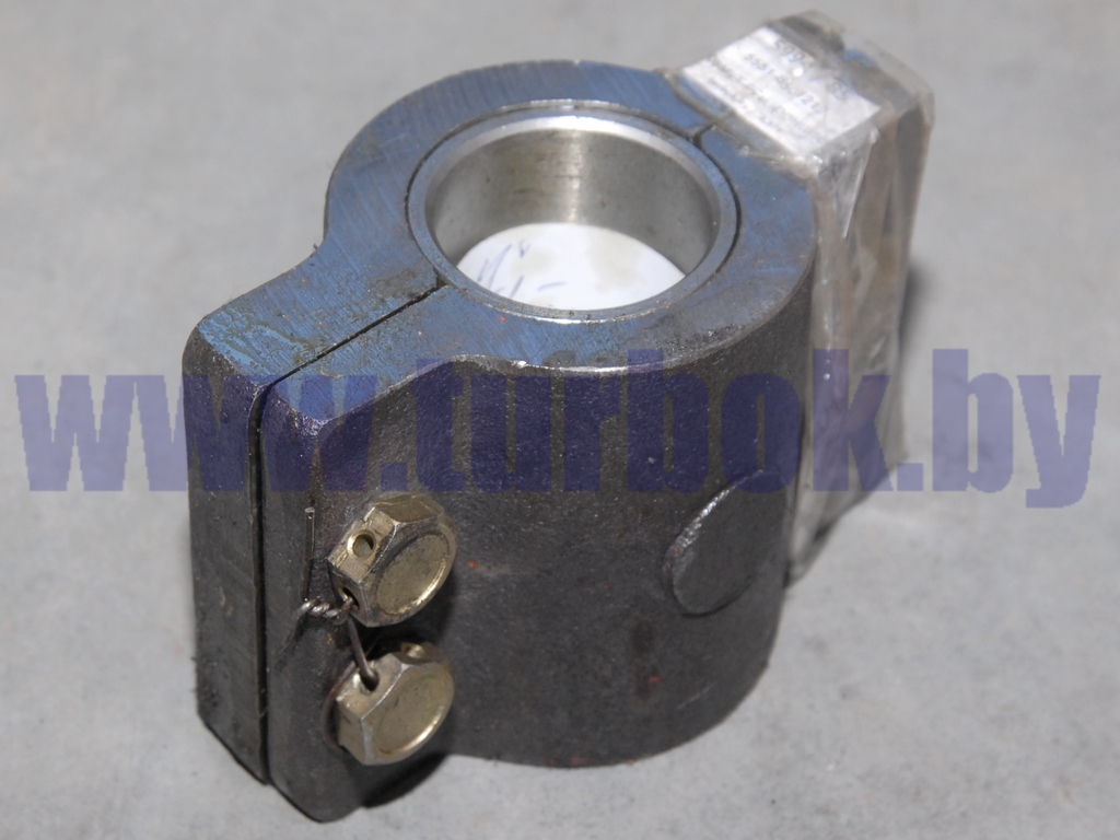 Хомут оси кронштейна подъёма кузова самосвала