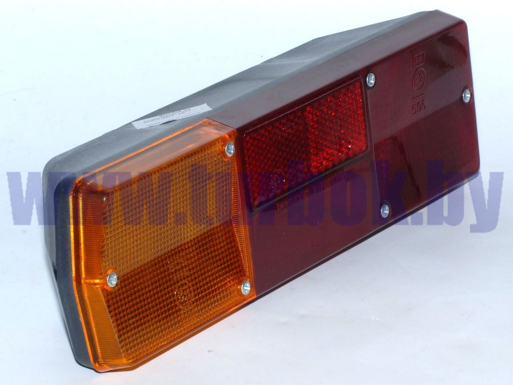 Фонарь задний трёхсекционный левый