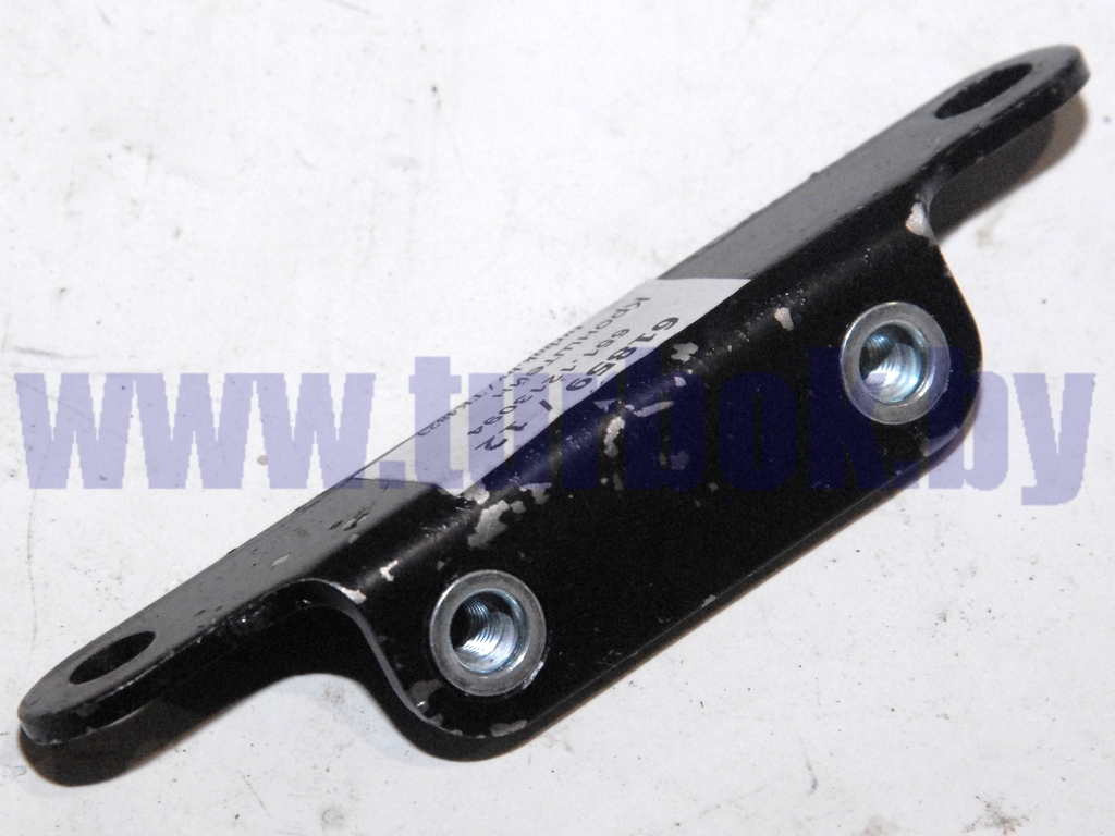 Кронштейн охладителя отработавших газов нижний