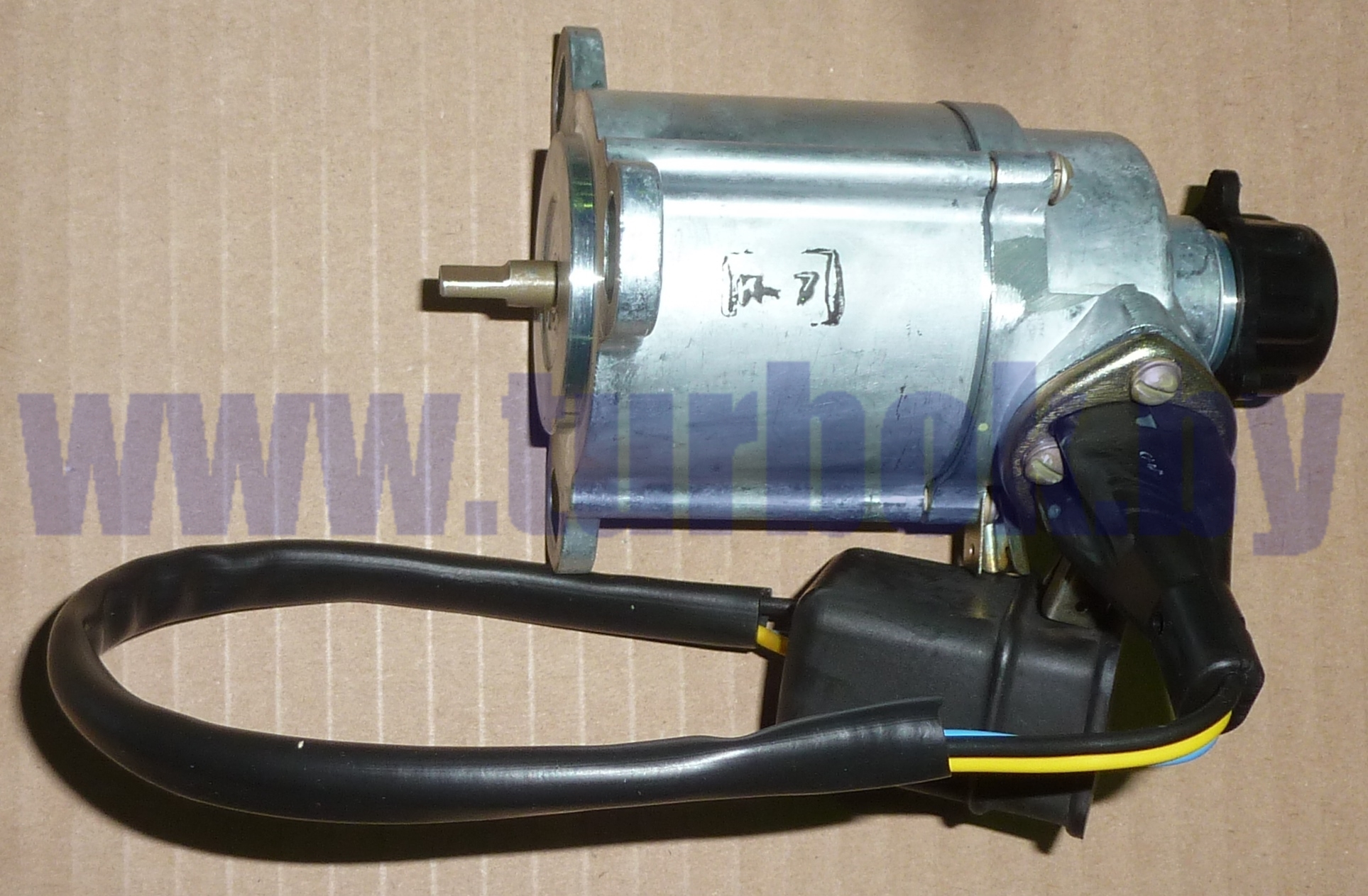 Датчик привода спидометра, под фланец 3 отв. (ДСЭ-01)