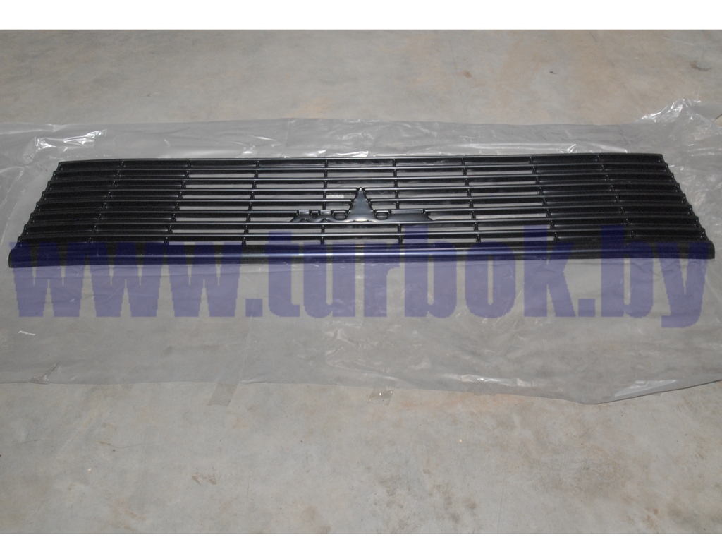 Облицовка кабины широкая (решётка радиатора)