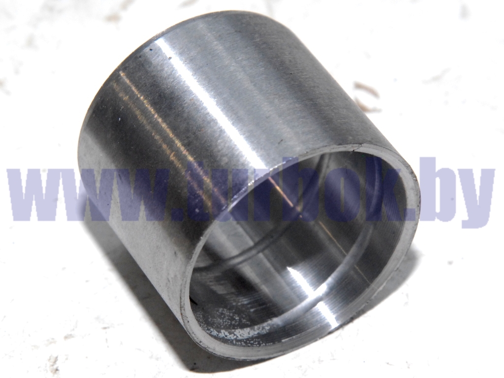 Втулка звена дышла прицепа