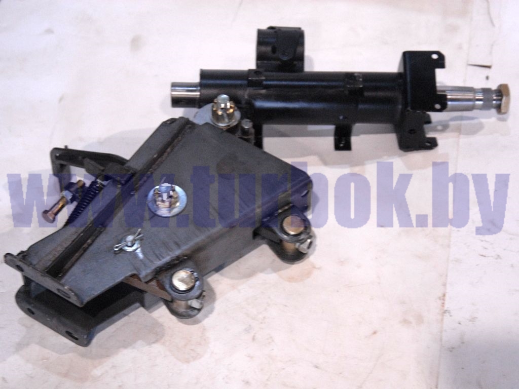 Кронштейн с колонкой