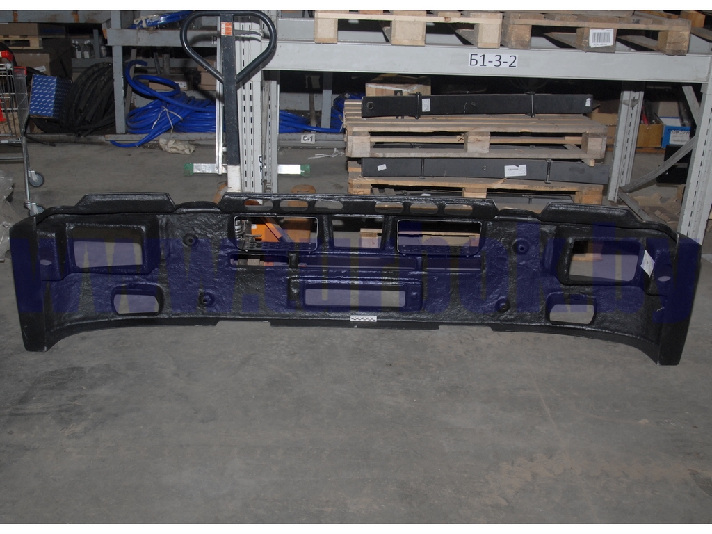 Бампер передний верхний в сборе