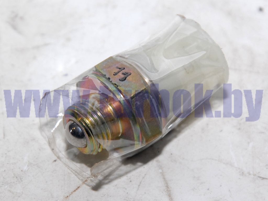 Выключатель заднего хода, блокировки дифференциала (байонетный разъём)