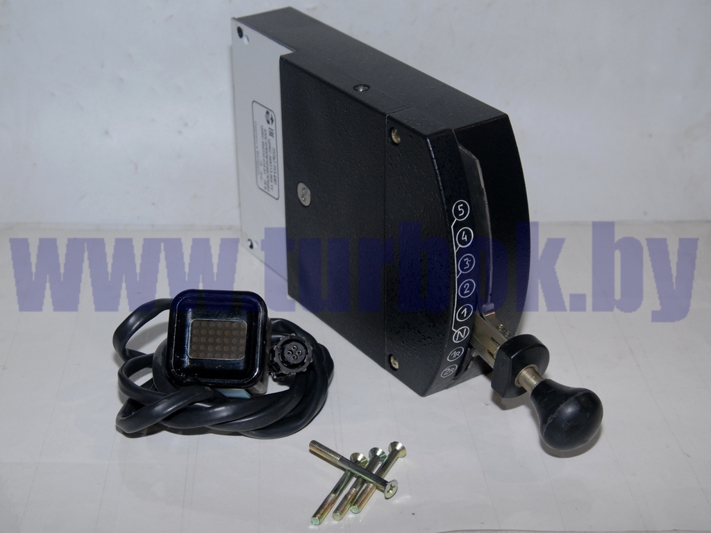 Пульт управления переключения передач  БелАЗ 7540