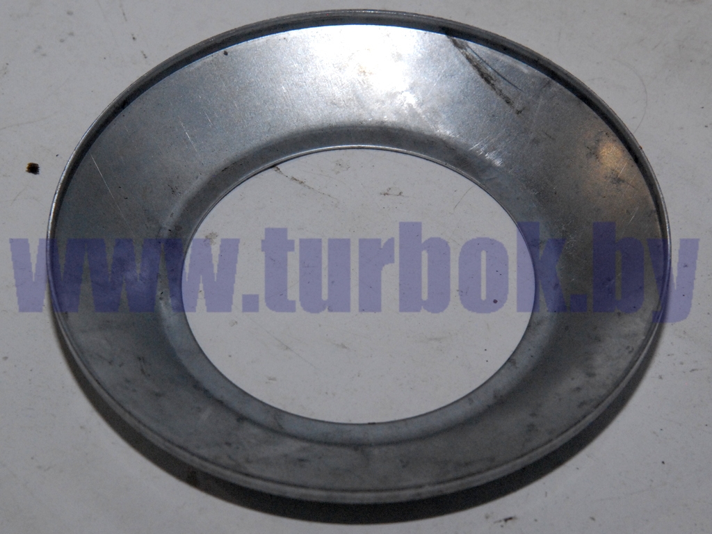 Маслоотражатель хвостовика редуктора