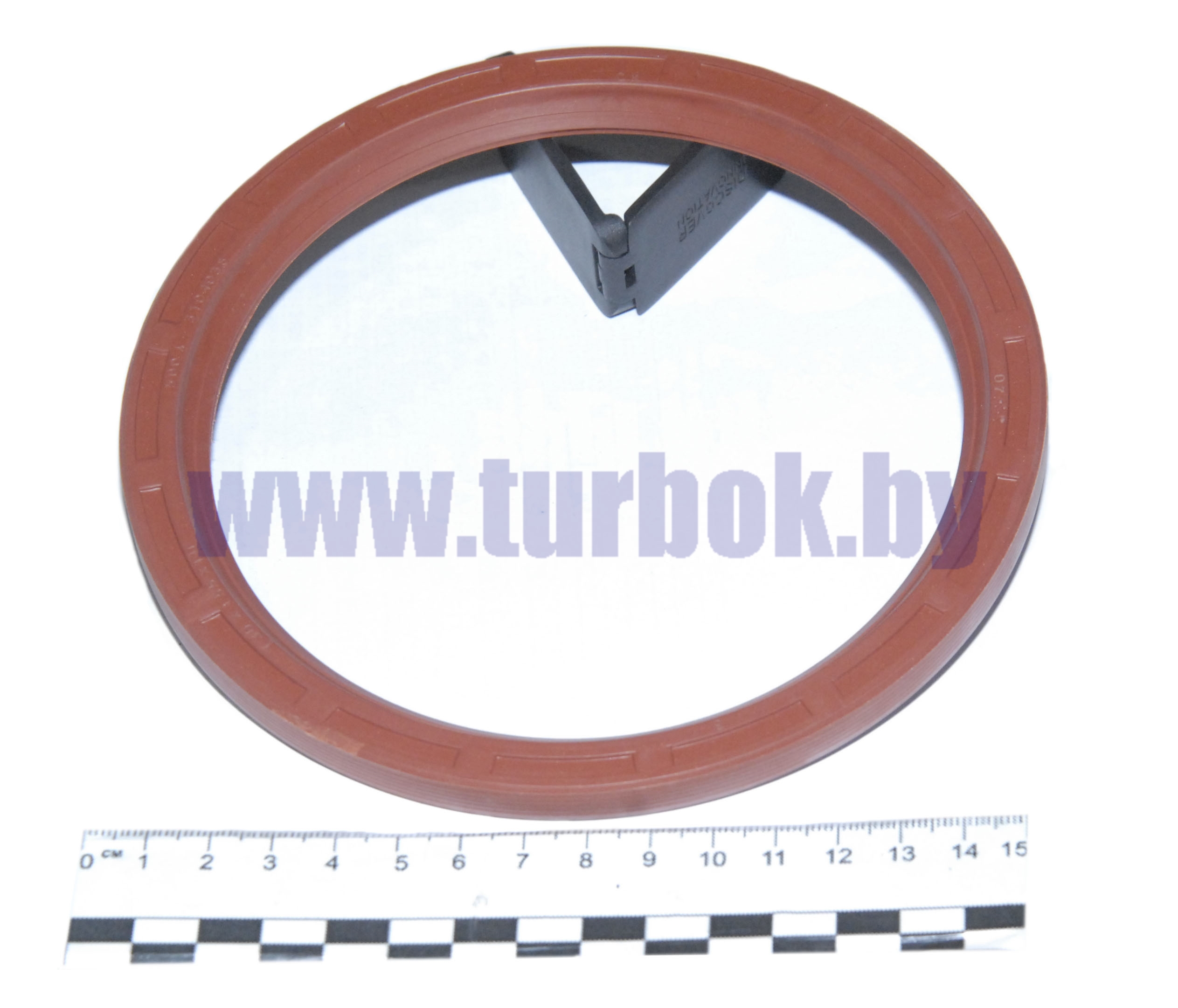Манжета 130*155*10 задней ступицы ЧРТИ красный