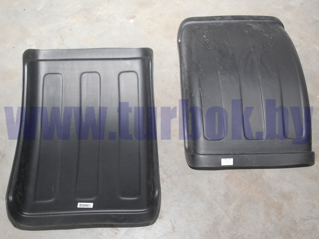 Брызговик 650х450 пластик односкатный рифлёный