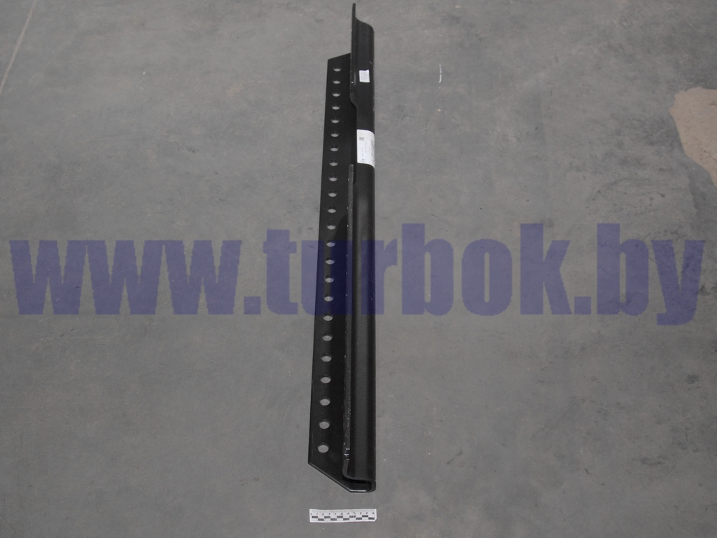 Усилитель(кронштейн седельного устройства) нового образца 6 отверстий правый