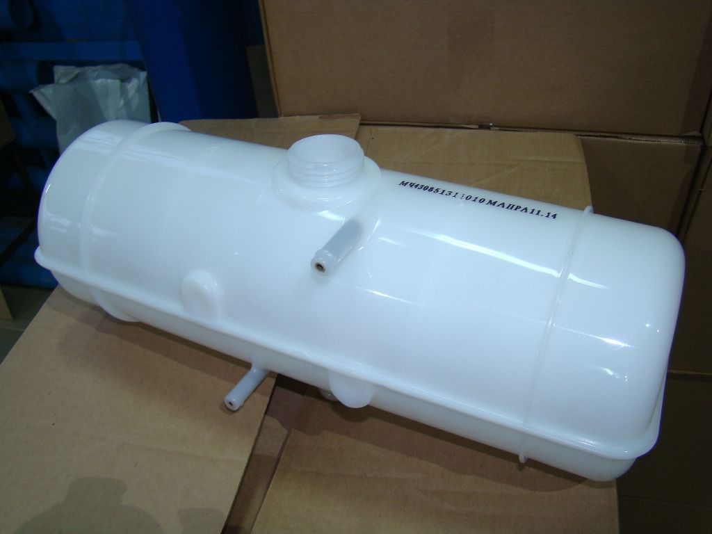 Бачок расширительный